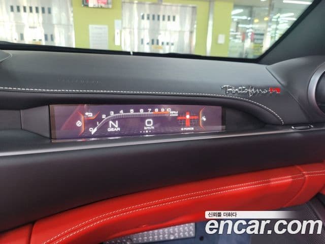 Ferrari 포르토피노 M 3.9 V8, 2022 17