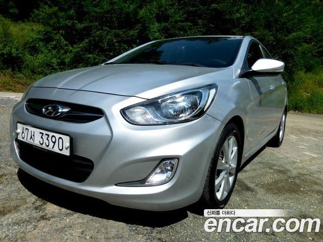 Hyundai Accent(новый кузов / новое поколение) Wit 1.6 GDI top, 2012 2