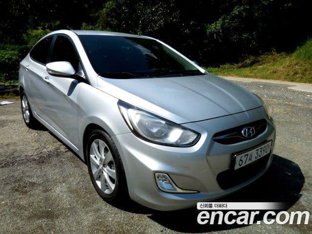 Hyundai Accent(новый кузов / новое поколение) Wit 1.6 GDI top, 2012 4