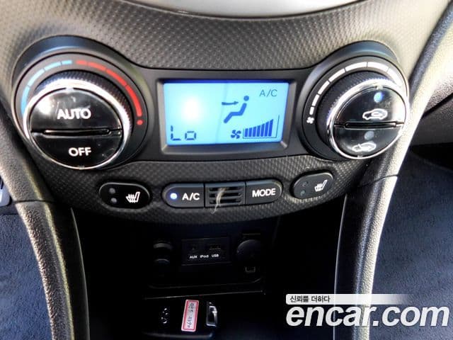 Hyundai Accent(новый кузов / новое поколение) Wit 1.6 GDI top, 2012 16