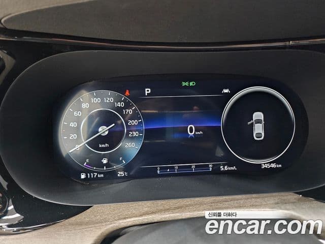 Kia K5 3세대 Signature, 2021 11