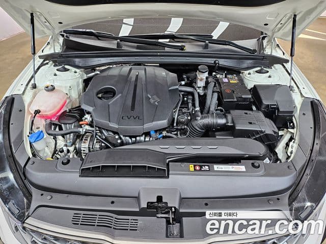 Kia K5 3세대 Signature, 2021 17
