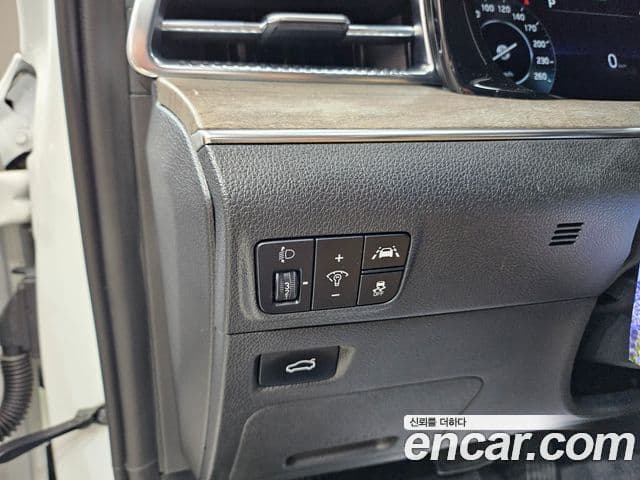 Kia K5 3세대 Signature, 2021 19