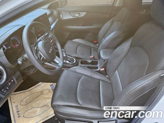 Kia The / новый New K3 2세대 Trendy, 2022 7