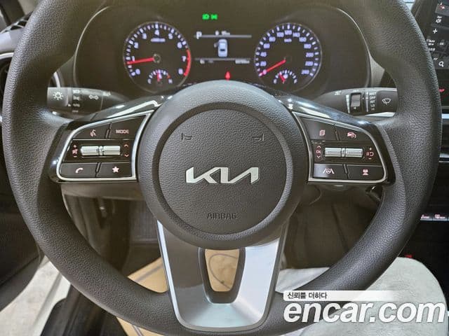 Kia The / новый New K3 2세대 Trendy, 2022 13