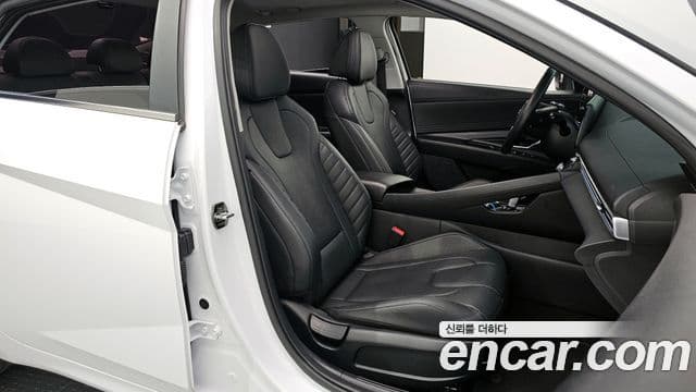 Hyundai Avante (CN7) Inspiration, 2021 10