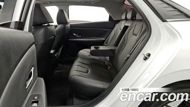 Hyundai Avante (CN7) Inspiration, 2021 12