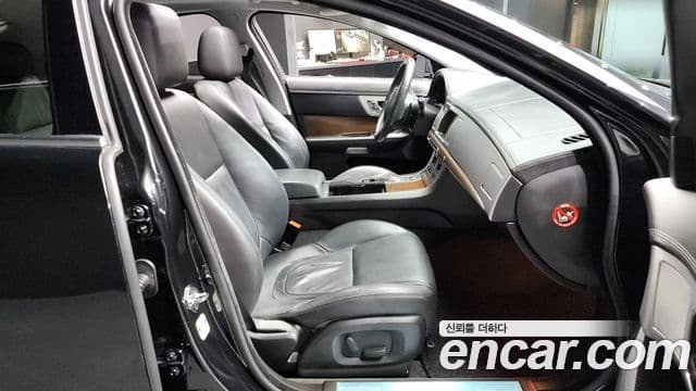 Jaguar New XF X250, 2015 11