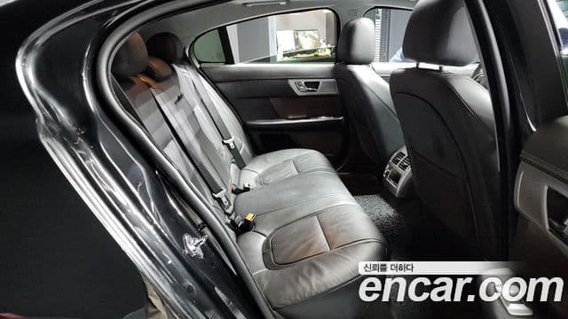 Jaguar New XF X250, 2015 12