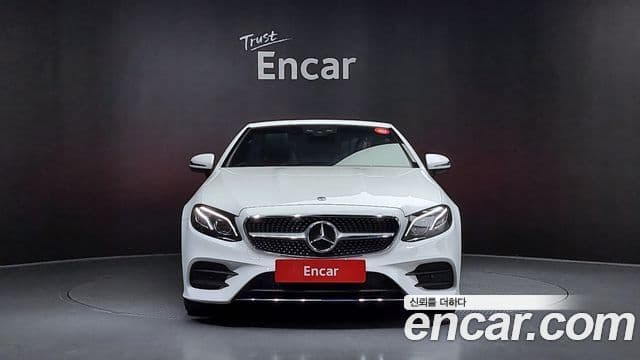 Mercedes-Benz E-класс W213 E220d кабриолет, 2020 3