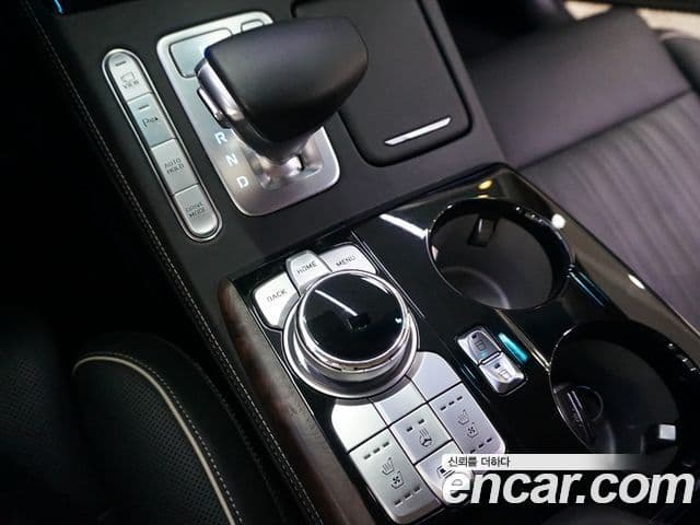 Genesis G90 Prestige, 2021 9