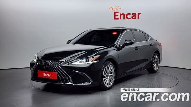Lexus ES300h 7세대 Luxury Plus, 2023 1