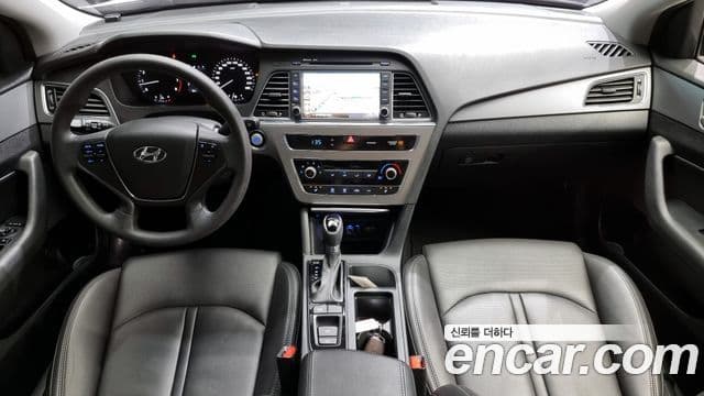 Hyundai LF Sonata Special, 2016 7