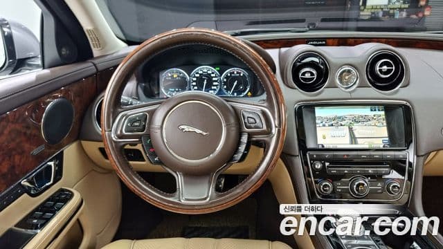 Jaguar All New XJ X351, 2015 13