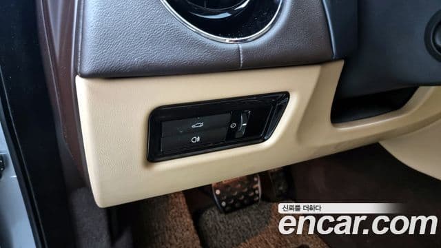 Jaguar All New XJ X351, 2015 17