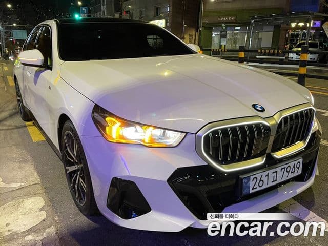 BMW 5시리즈 (G60) 530i xDrive M Sport, 2024 1
