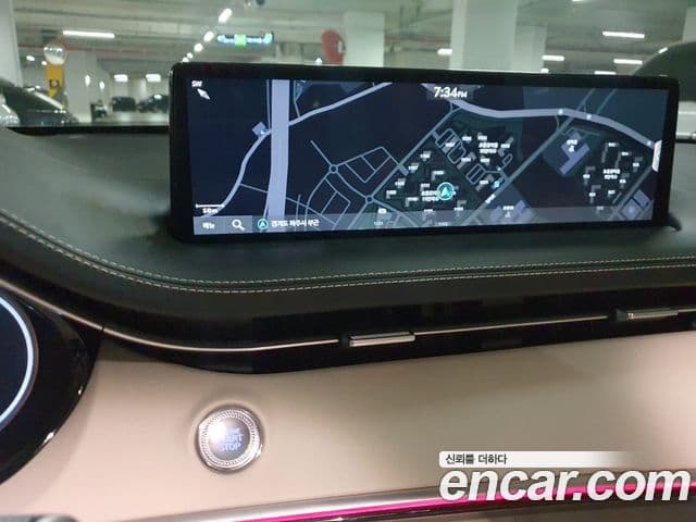 Genesis GV70, 2024 8