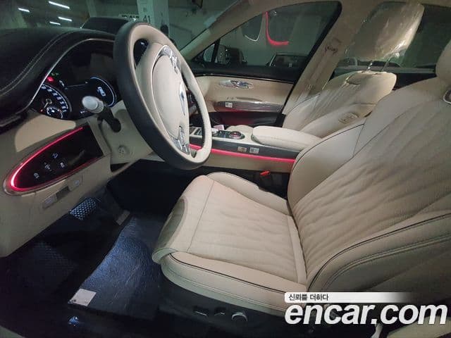 Genesis GV70, 2024 9