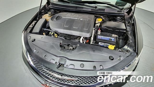 크라이슬러 200 2세대, 2015 6