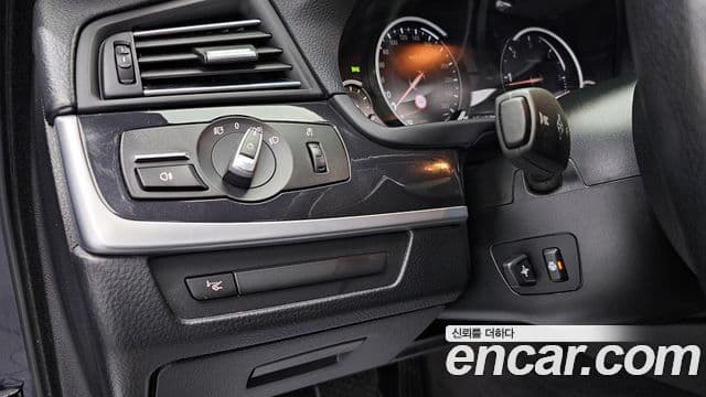 BMW 5시리즈 (F10), 2015 18