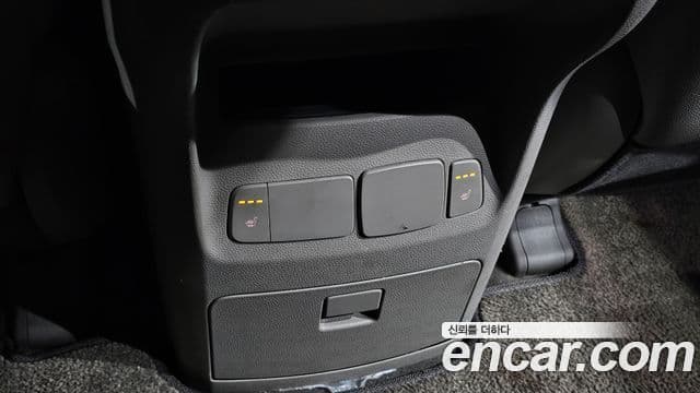 Kia All New Carnival Prestige, 2016 18