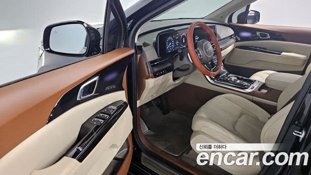 Kia Carnival 4세대 Signature, 2023 10