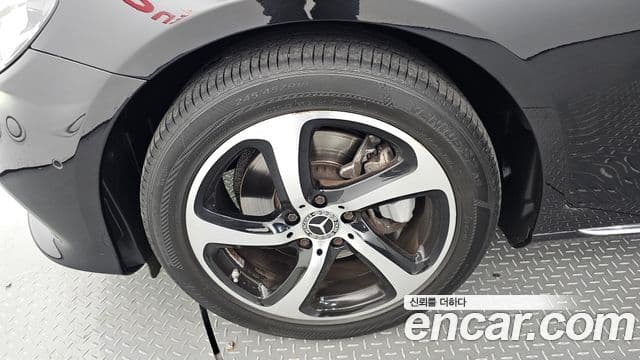 Mercedes-Benz E-класс W213 Avantgarde, 2020 все фото