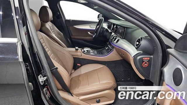 Mercedes-Benz E-класс W213 Avantgarde, 2020 11