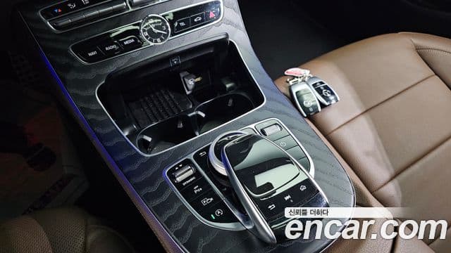 Mercedes-Benz E-класс W213 Avantgarde, 2020 16