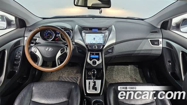 Hyundai Avante MD Premier, 2011 7