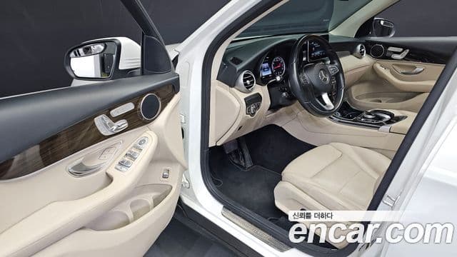 Mercedes-Benz GLC-класс X253 GLC300, 2016 12