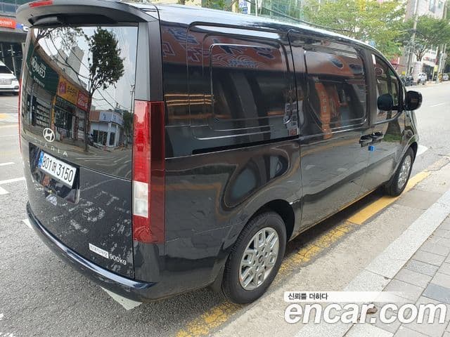 Hyundai Staria Modern, 2025 все фото