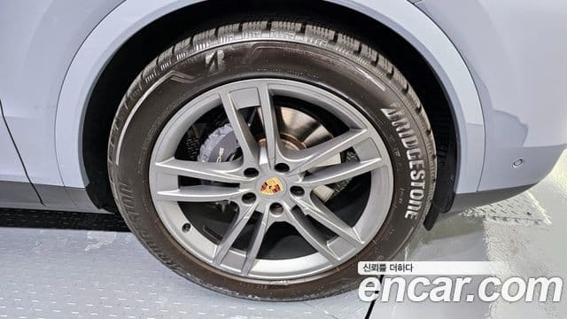 Porsche Cayenne (PO536), 2024 все фото