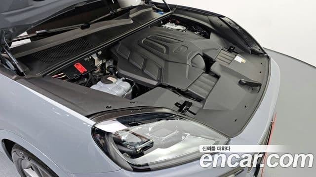 Porsche Cayenne (PO536), 2024 6