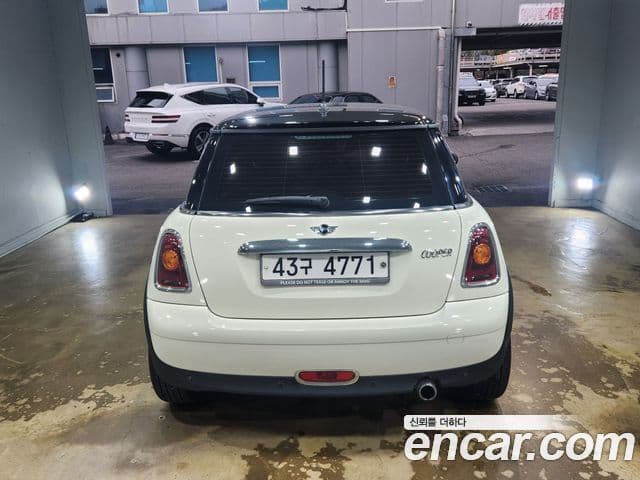 Mini Cooper SE, 2010 все фото