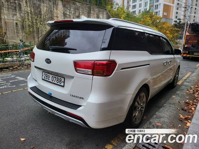 Kia All New Carnival Noblesse, 2016 6
