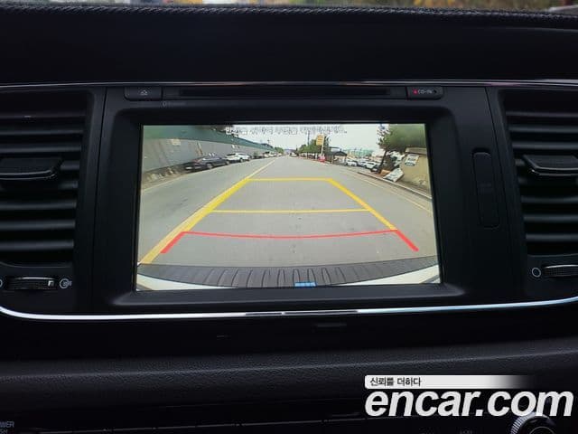 Kia All New Carnival Noblesse, 2016 10