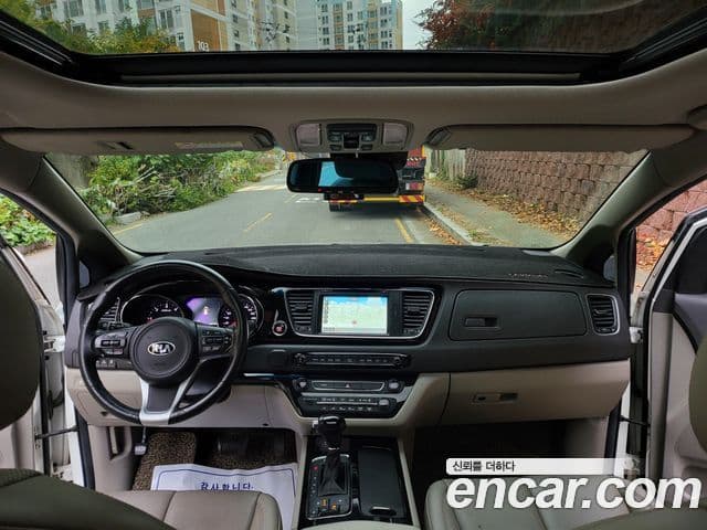 Kia All New Carnival Noblesse, 2016 16