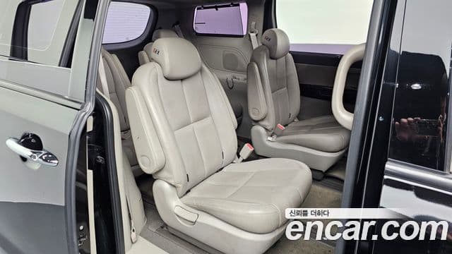 Kia The / новый New Carnival Noblesse, 2019 12