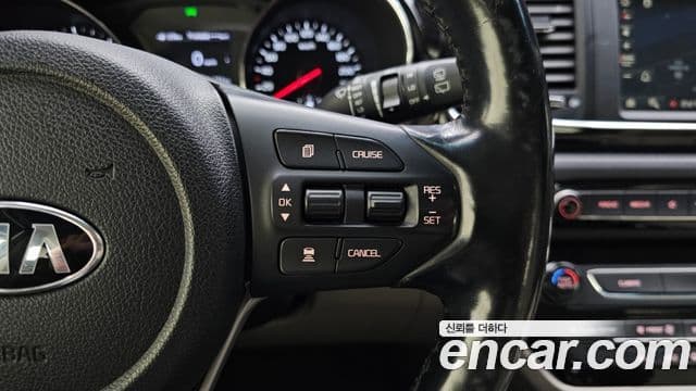 Kia The / новый New Carnival Noblesse, 2019 16