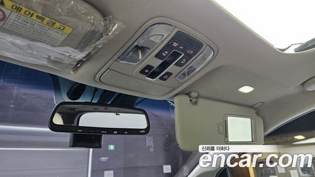 Kia The / новый New Carnival Noblesse, 2019 17