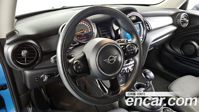 Mini Cooper 3세대, 2019 13