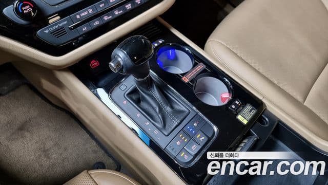 Kia All New Carnival Prestige, 2016 9
