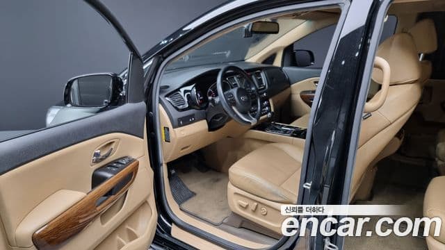 Kia All New Carnival Prestige, 2016 10