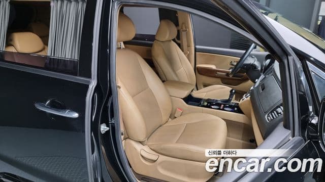 Kia All New Carnival Prestige, 2016 12