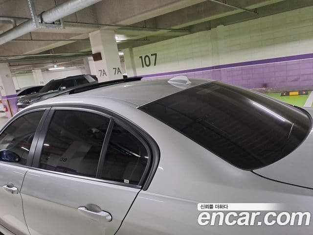 BMW 3시리즈 (E90) 320i седан, 2006 7