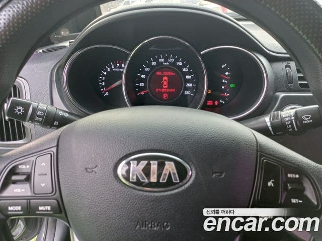 Kia All New Pride Prestige, 2013 13