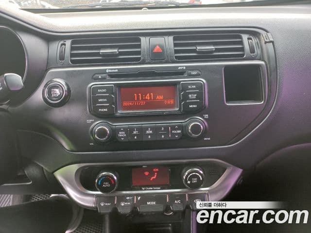 Kia All New Pride Prestige, 2013 14