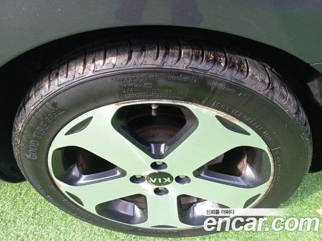 Kia All New Pride Prestige, 2013 18