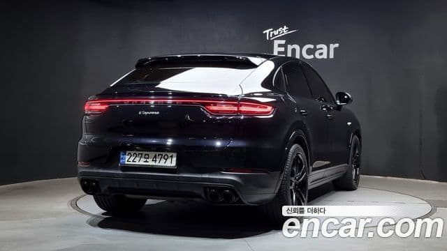 Porsche Cayenne (PO536) 3.0 E-гибрид купе, 2020 2